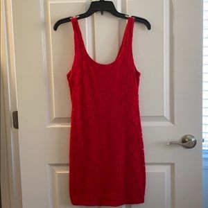 Form fitting Red dress - size medium